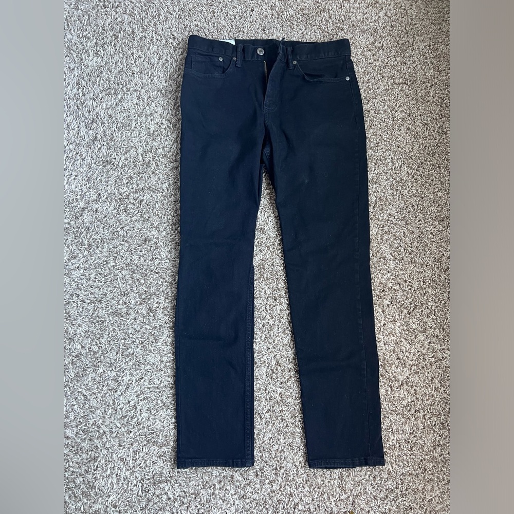 H&M men size 31/30 Black Slim Fit  Jeans.